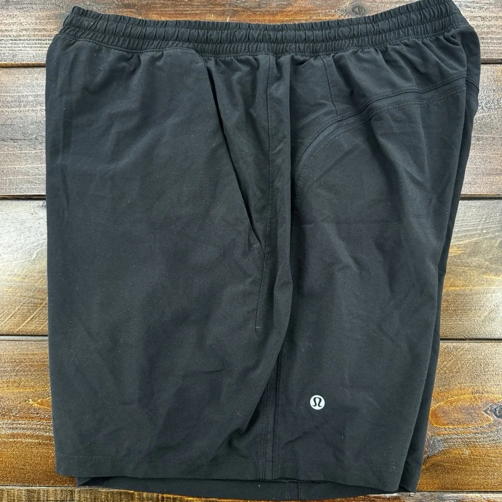 Lululemon Surge Mens Large 34